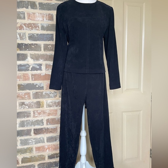 2 Pc Pantsuit Edgy Black Sueded Fabric Button Back 90’s Positive Attitude Size 8 - Picture 4 of 12